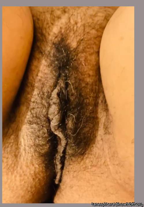 I want to watch you spread yourself for me  