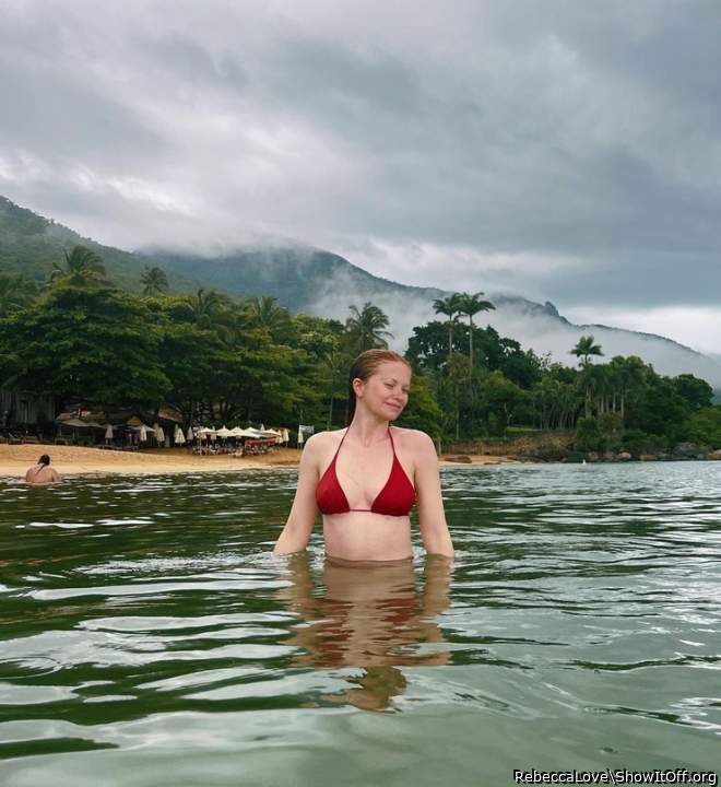 I want to swim with you and get my tentacle inside you in th