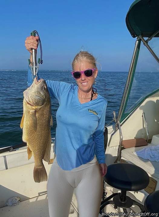 Fishing Lake Erie 🐠with hubby and Charter Captain