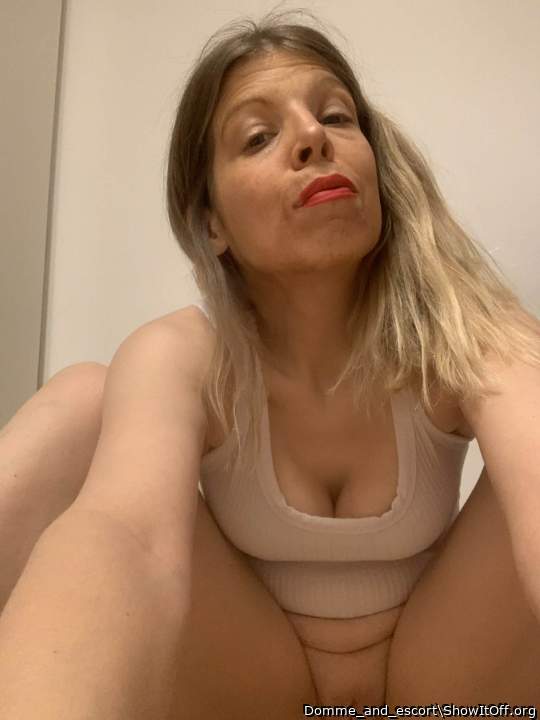 Let me know you'r thoughts on me in the comments guys 😉