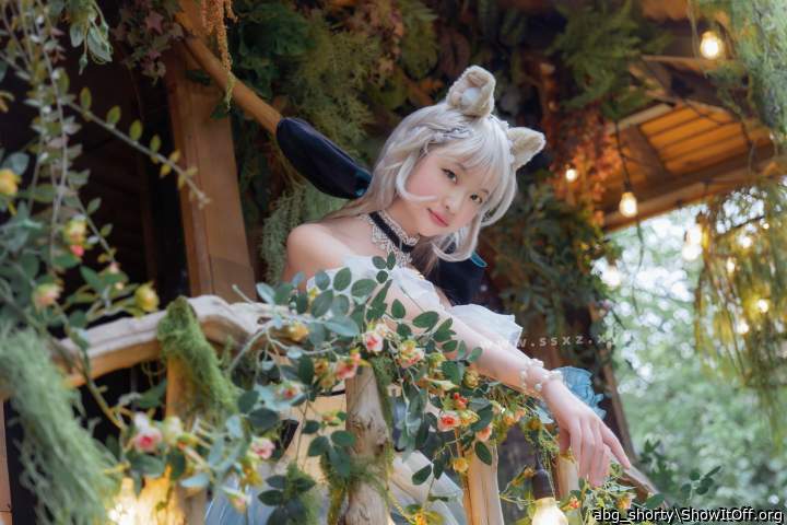 Adult image from abg_shorty