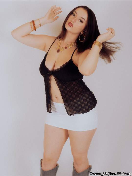 Adult image from Xavier_29