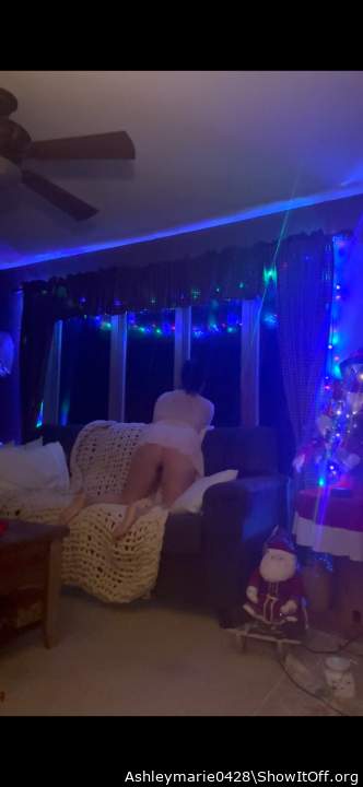 Adult image from Ashleymarie0428