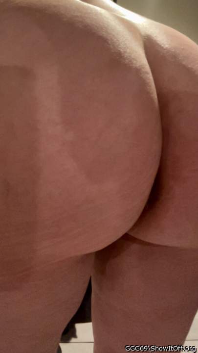 Photo of beefcakes from GGG69