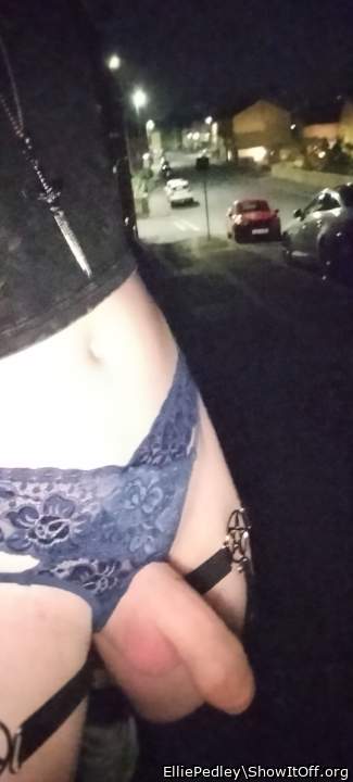 Incredible! I�d love to walk up that street!  