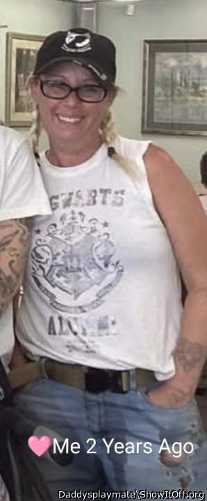 Adult image from Daddysplaymate