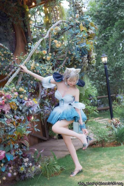 Adult image from abg_shorty