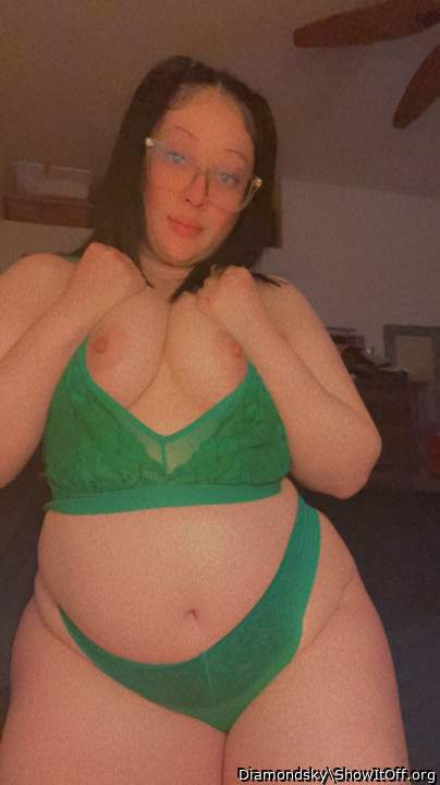 Very nice, lovely women.