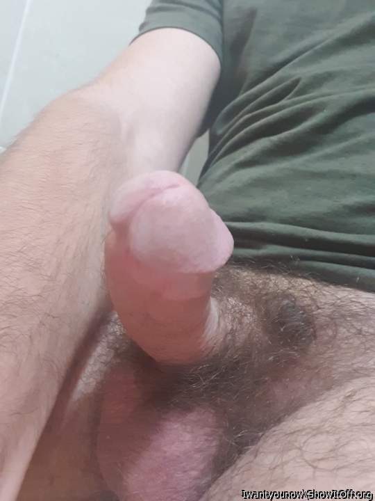 Just want to say thats a beautiful cock. Hope your meeting 