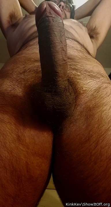 Such a magnificent penis. 
