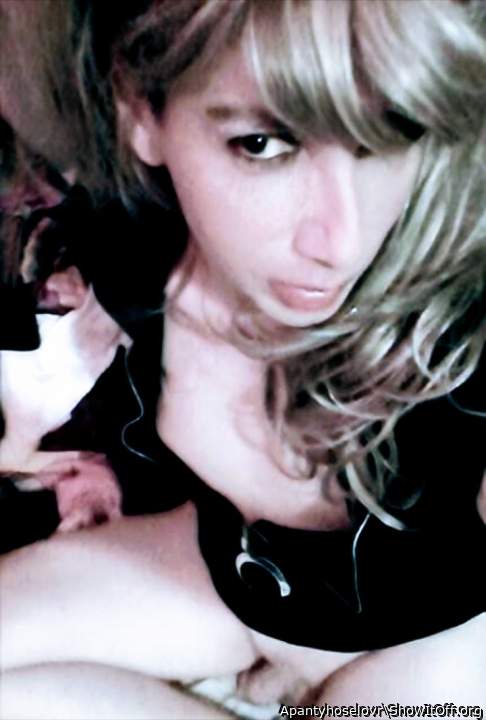 Adult image from Apantyhoselovr