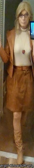 Damn I'd love to be there caressing your body in your hot ou