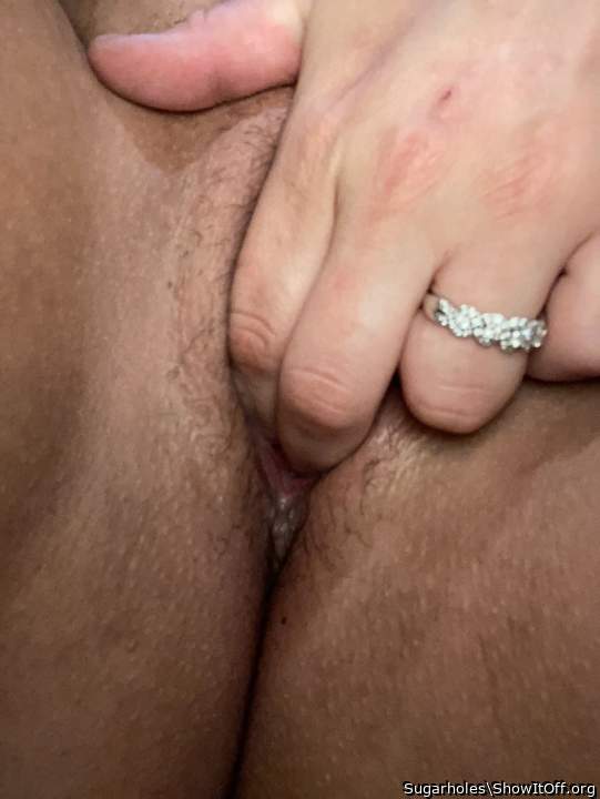 Absolutely gorgeous looking pussy