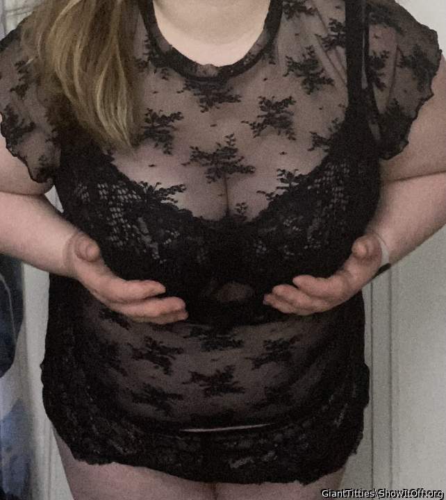 Black lace is smoking hot and has rocked my cock bign hard.