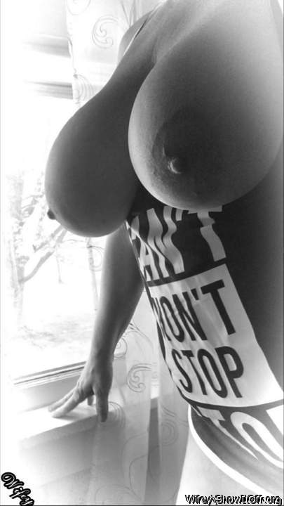 Wow, what a great picture of your wonderful boobs.