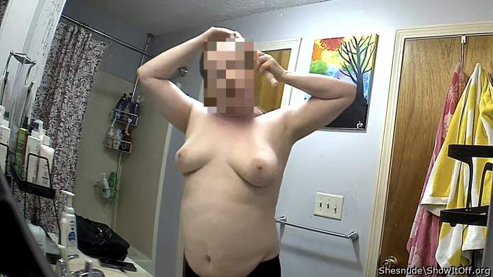 Photo of milkers from Shesnude