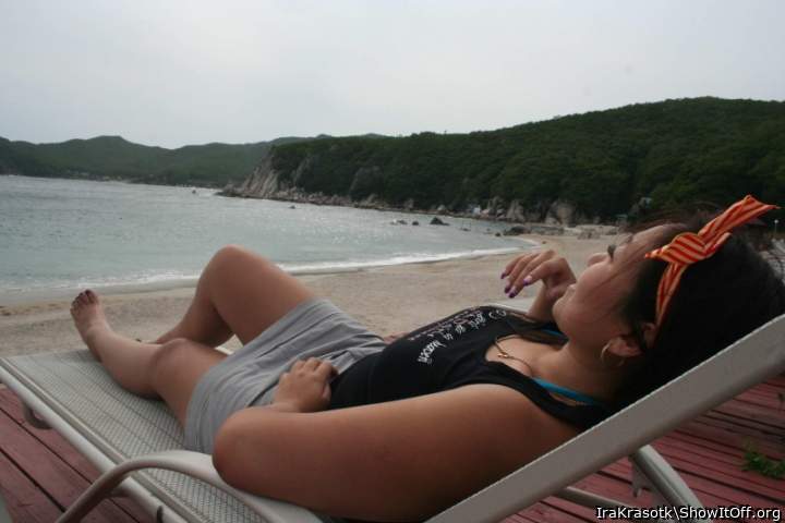 Adult image from IraKrasotk