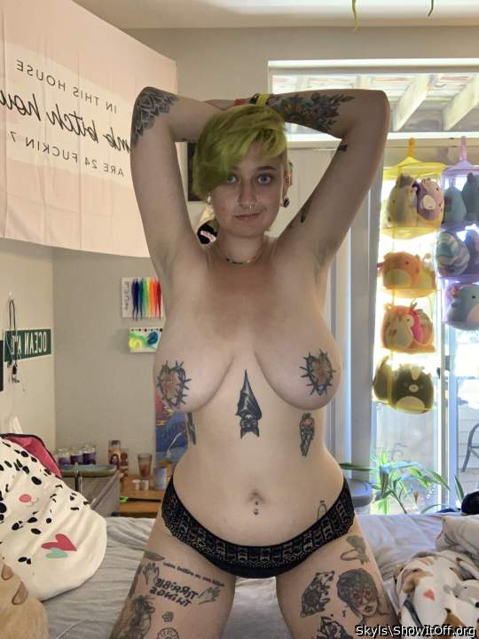 Adult image from Skyls