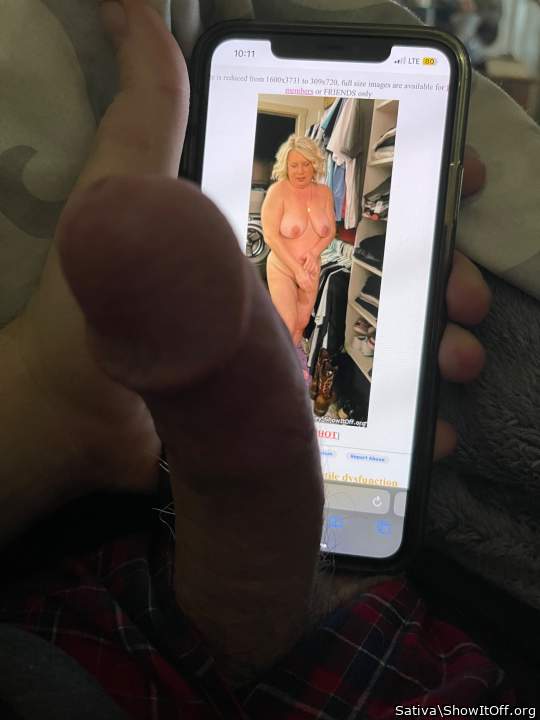 Any woman would be lucky to fuck your cock!