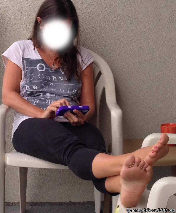 lots of requests for more feet, 5